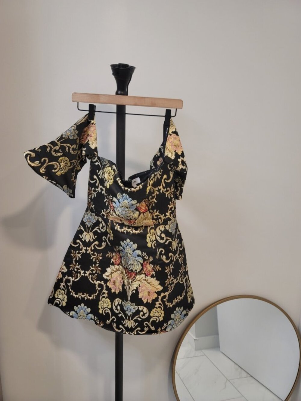 LPA Dress 110 Floral Embroidered Jacquard Off-Shoulder Fit Mini Dress S Multicol